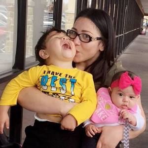 Meet your Posher, Priscilla